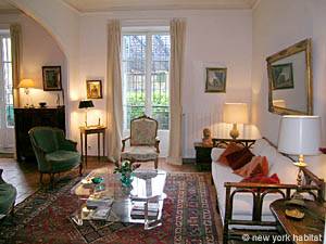 South France - French Riviera - 3 Bedroom apartment - living room (PR-964) photo 2 of 11