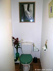 South France - French Riviera - 3 Bedroom apartment - bathroom 3 (PR-964) photo 1 of 1