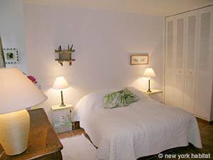South France - French Riviera - 3 Bedroom apartment - bedroom 2 (PR-964) photo 1 of 9