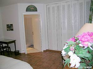 South France - French Riviera - 3 Bedroom apartment - bedroom 2 (PR-964) photo 7 of 9