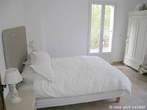 S&uuml;dfrankreich - C&ocirc;te d'Azur - 5 Zimmer - Villa ferienwohnung - schlafzimmer 2 (PR-965) photo 4 von 6
