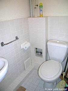 Sud de la France - C&ocirc;te d'Azur - Studio T1 appartement location vacances - salle d'eau (PR-966) photo 4 sur 4