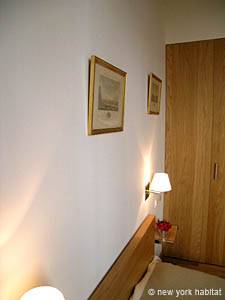 Sud della Francia - Provenza - 2 Camere da letto appartamento casa vacanze - camera 1 (PR-969) photo 4 di 6