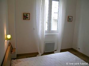 Sud della Francia - Provenza - 2 Camere da letto appartamento casa vacanze - camera 2 (PR-969) photo 6 di 7