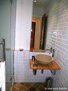 Sud della Francia - Provenza - 2 Camere da letto appartamento casa vacanze - bagno 2 (PR-969) photo 1 di 4