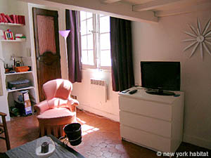 S&uuml;dfrankreich - Aix en Provence - Marseille - Studiowohnung ferienwohnung - wohnzimmer (PR-980) photo 3 von 14