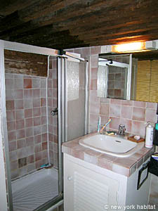 S&uuml;dfrankreich - Aix en Provence - Marseille - Studiowohnung ferienwohnung - badezimmer 1 (PR-980) photo 1 von 3