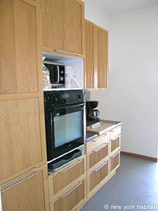 Sud de la France - Provence - Luberon - T4 - Villa appartement location vacances - cuisine (PR-981) photo 1 sur 5