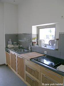 Sud de la France - Provence - Luberon - T4 - Villa appartement location vacances - cuisine (PR-981) photo 3 sur 5