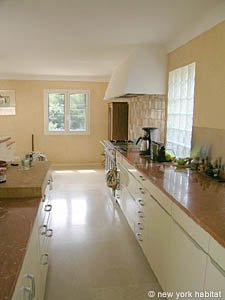 S&uuml;dfrankreich - C&ocirc;te d'Azur - 5 Zimmer - Villa ferienwohnung - k&uuml;che (PR-985) photo 6 von 8