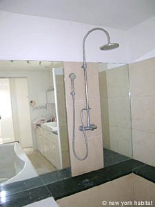 S&uuml;dfrankreich - C&ocirc;te d'Azur - 5 Zimmer - Villa ferienwohnung - badezimmer 1 (PR-985) photo 3 von 7