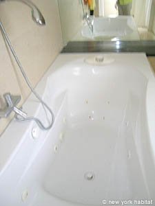 S&uuml;dfrankreich - C&ocirc;te d'Azur - 5 Zimmer - Villa ferienwohnung - badezimmer 1 (PR-985) photo 6 von 7