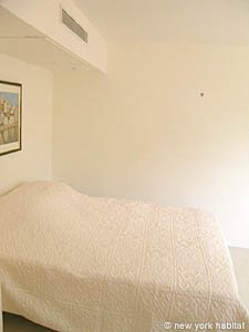 S&uuml;dfrankreich - C&ocirc;te d'Azur - 5 Zimmer - Villa ferienwohnung - schlafzimmer 3 (PR-985) photo 5 von 6