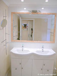 S&uuml;dfrankreich - C&ocirc;te d'Azur - 5 Zimmer - Villa ferienwohnung - badezimmer 3 (PR-985) photo 2 von 5