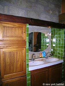 S&uuml;dfrankreich - Montpellier und Umgebung - 6 Zimmer - Mas ferienwohnung - badezimmer 2 (PR-992) photo 1 von 3