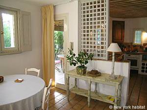 Sur de Francia - Provenza - 2 Dormitorios - Villa alojamiento - sala (PR-993) photo 2 de 6