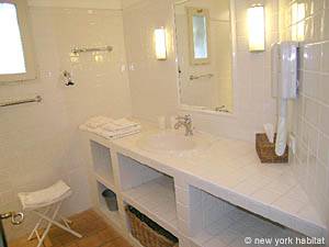 Sur de Francia - Provenza - 2 Dormitorios - Villa alojamiento - ba&ntilde;o 1 (PR-993) photo 1 de 2