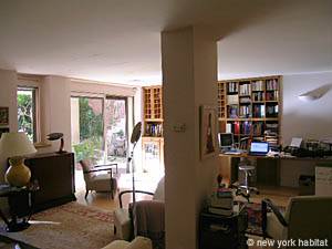 South of France - Provence - 1 Bedroom apartment - living room (PR-1000) photo 4 of 6