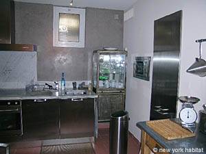 South of France - Provence - 1 Bedroom apartment - kitchen (PR-1000) photo 5 of 6