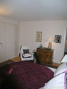 South of France - Provence - 1 Bedroom apartment - bedroom (PR-1000) photo 4 of 8