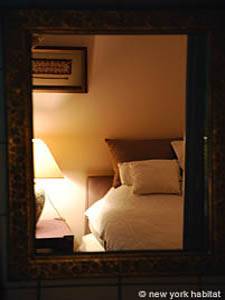 South of France - Provence - 1 Bedroom apartment - bedroom (PR-1000) photo 1 of 8