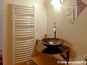 Sud della Francia - Provenza - Grande monolocale - Loft appartamento - bagno 1 (PR-1005) photo 1 di 2