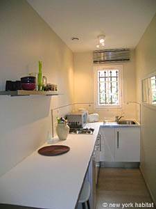 South of France - Provence - Studio apartment - kitchen (PR-1012) photo 1 of 4 South of France - Provence - Studio apartment - kitchen (PR-1012) photo 1 of 4