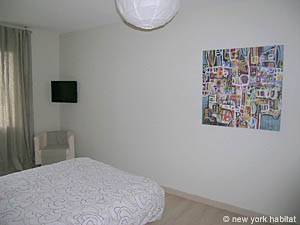 South of France - Provence - Studio apartment - living room (PR-1012) photo 4 of 6 South of France - Provence - Studio apartment - living room (PR-1012) photo 4 of 6