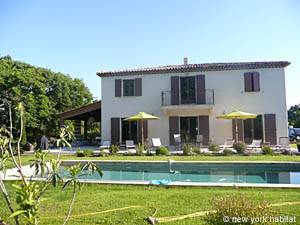 South of France - Provence - Studio apartment - other (PR-1012) photo 2 of 3 South of France - Provence - Studio apartment - other (PR-1012) photo 2 of 3