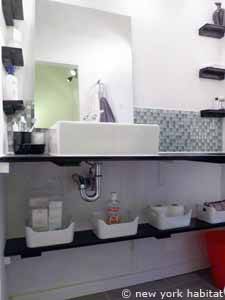 South of France - Provence - 1 Bedroom - Loft - Duplex apartment - bathroom 1 (PR-1030) photo 1 of 4