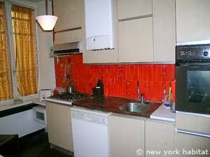Sud de la France - C&ocirc;te d'Azur - T3 appartement location vacances - cuisine (PR-1040) photo 2 sur 3