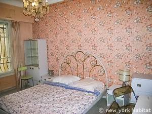 Sud de la France - C&ocirc;te d'Azur - T3 appartement location vacances - chambre 1 (PR-1040) photo 2 sur 4