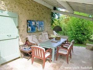 Sud de la France - Provence - T5 - Mas appartement bed breakfast - autre (PR-1047) photo 8 sur 35 Sud de la France - Provence - T5 - Mas appartement bed breakfast - autre (PR-1047) photo 8 sur 35