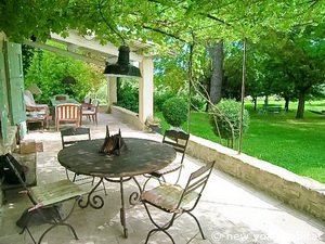 Sud de la France - Provence - T5 - Mas appartement bed breakfast - autre (PR-1047) photo 11 sur 35 Sud de la France - Provence - T5 - Mas appartement bed breakfast - autre (PR-1047) photo 11 sur 35