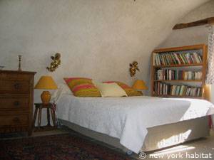South of France - French Alps - 4 Bedroom - Villa accommodation - bedroom 1 (PR-1061) photo 1 of 1