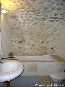 South of France - French Alps - 4 Bedroom - Villa accommodation - bathroom 1 (PR-1061) photo 1 of 1