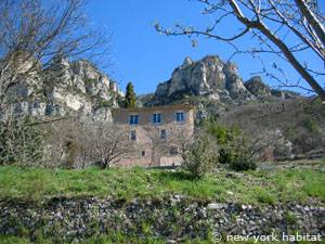 South of France - French Alps - 4 Bedroom - Villa accommodation - Apartment reference PR-1061