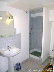 Sur de Francia - Costa Azul - Estudio apartamento - ba&ntilde;o (PR-1062) photo 1 de 4