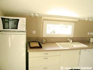 Sud de la France - Provence - T3 appartement location vacances - cuisine (PR-1078) photo 2 sur 4