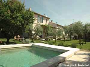 Sud de la France - Provence - T3 appartement location vacances - autre (PR-1078) photo 2 sur 7