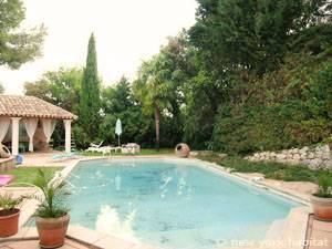 South of France - Provence - 4 Bedroom - Villa accommodation - Apartment reference PR-1081