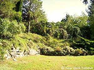South of France - Provence - 4 Bedroom - Villa accommodation - other (PR-1081) photo 19 of 22