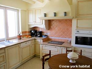 S&uuml;dfrankreich - Provence - 4 Zimmer - Villa ferienwohnung - k&uuml;che (PR-1114) photo 1 von 4