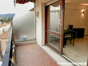 Sud de la France - Côte d'Azur - Studio T1 logement location appartement - séjour (PR-1115) photo 3 sur 5 Sud de la France - Côte d'Azur - Studio T1 logement location appartement - séjour (PR-1115) photo 3 sur 5
