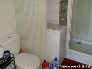 South of France - Montpellier Region - 1 Bedroom apartment - bathroom (PR-1120) photo 2 of 4