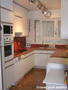 South of France - Provence - 3 Bedroom accommodation - kitchen (PR-1138) photo 1 of 1 South of France - Provence - 3 Bedroom accommodation - kitchen (PR-1138) photo 1 of 1