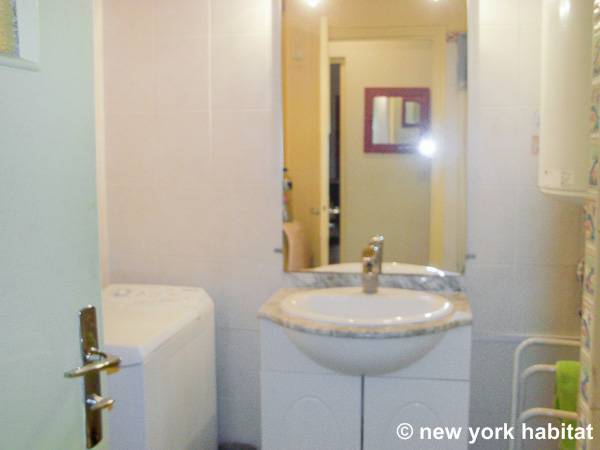 Bathroom 1 - Photo 1 of 3