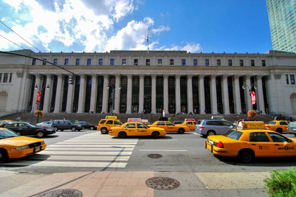 Imagen del edificio de correos de Manhattan James A. Farley Post Office en Chelsea