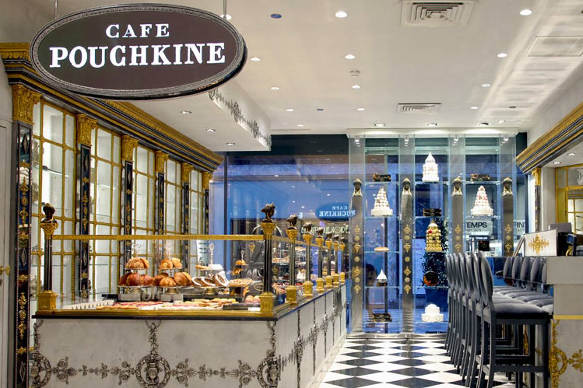 Foto de la pastelería rusa “Café Pouchkine”, París