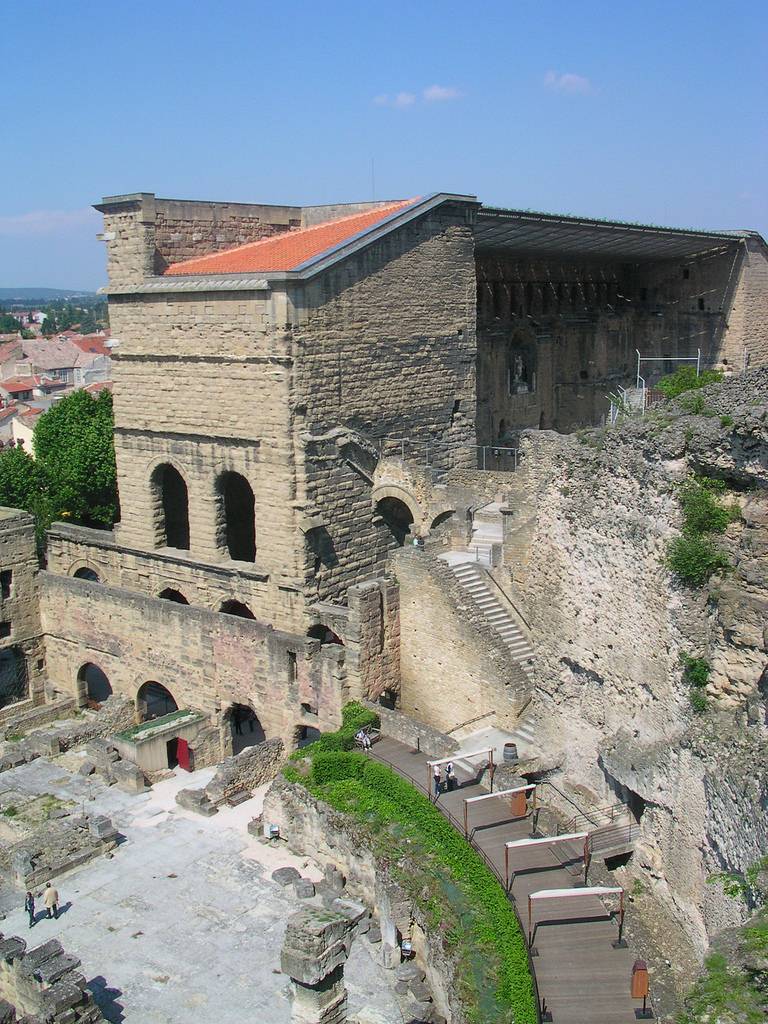 Roam among the Ancient Romans in the South of France!